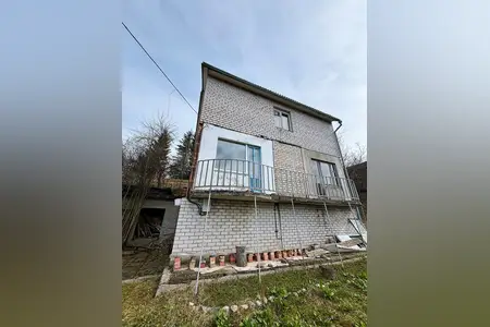 4-комнатная 140.6 м² СТ Маяк